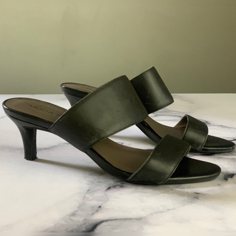 MODA SPANA two strap leather 2.5” pump